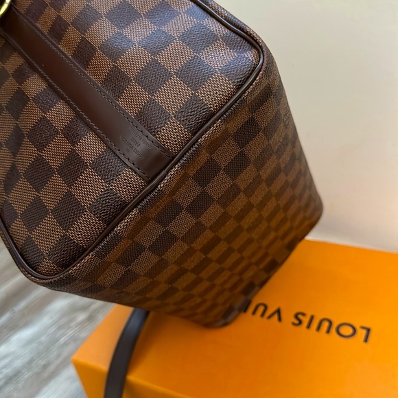 Sold‼️ Authentic Louis Vuitton Speedy Bandouliere 30 - Picture 10 of 14